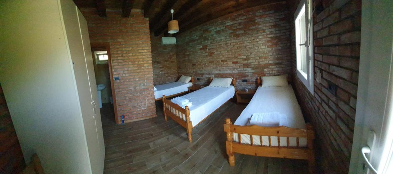 Borealis Guest House Koman Zewnętrze zdjęcie