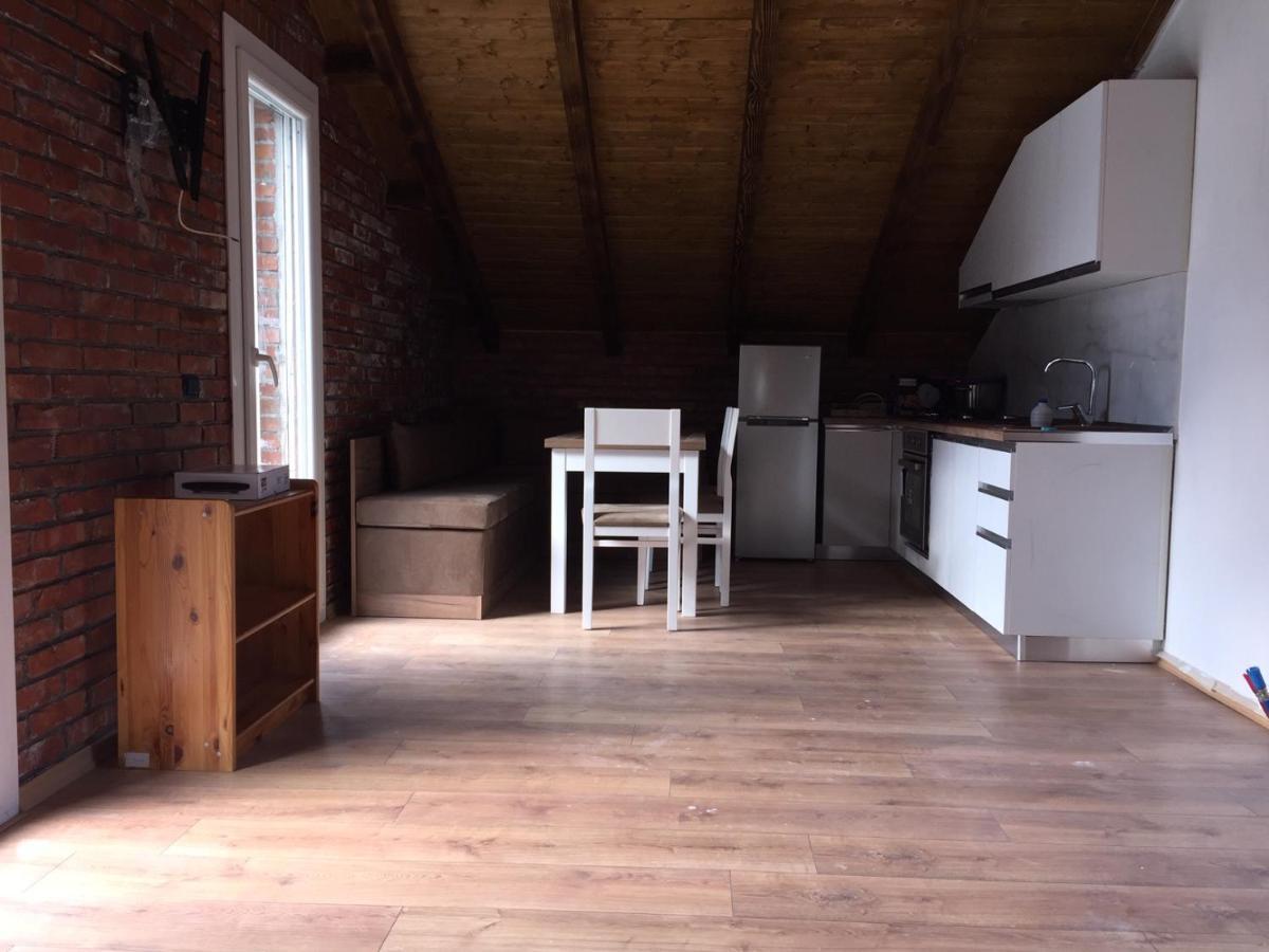 Borealis Guest House Koman Zewnętrze zdjęcie